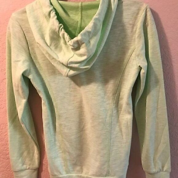 NWOT.Lucy Lime Green Sweatshirt Hoodie. Thumb hole - Picture 3 of 6